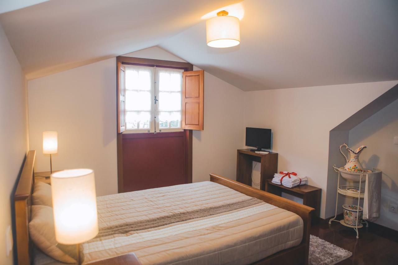 Casa Da Obrinha Guest House Bouro Екстериор снимка